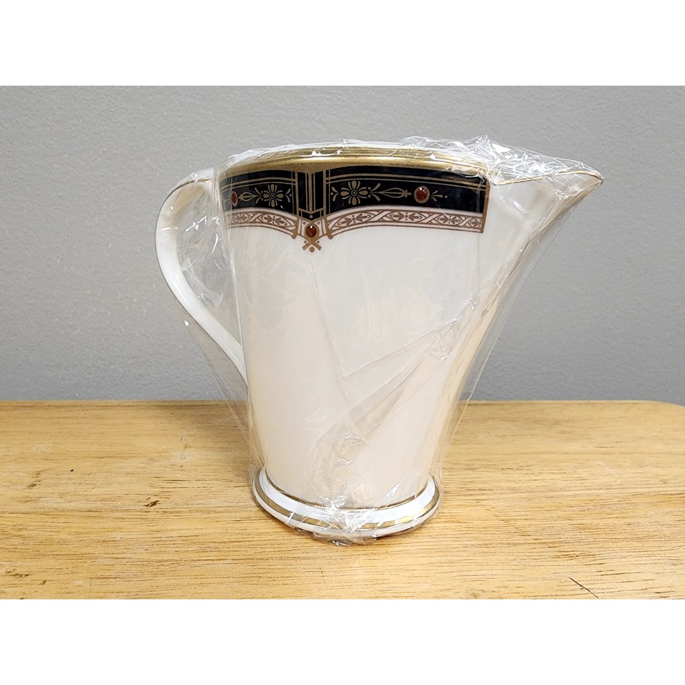 Noritake Gold‎ and Sable  Bone China  #9758 Creamer Cream Pitcher   8 oz   NEW